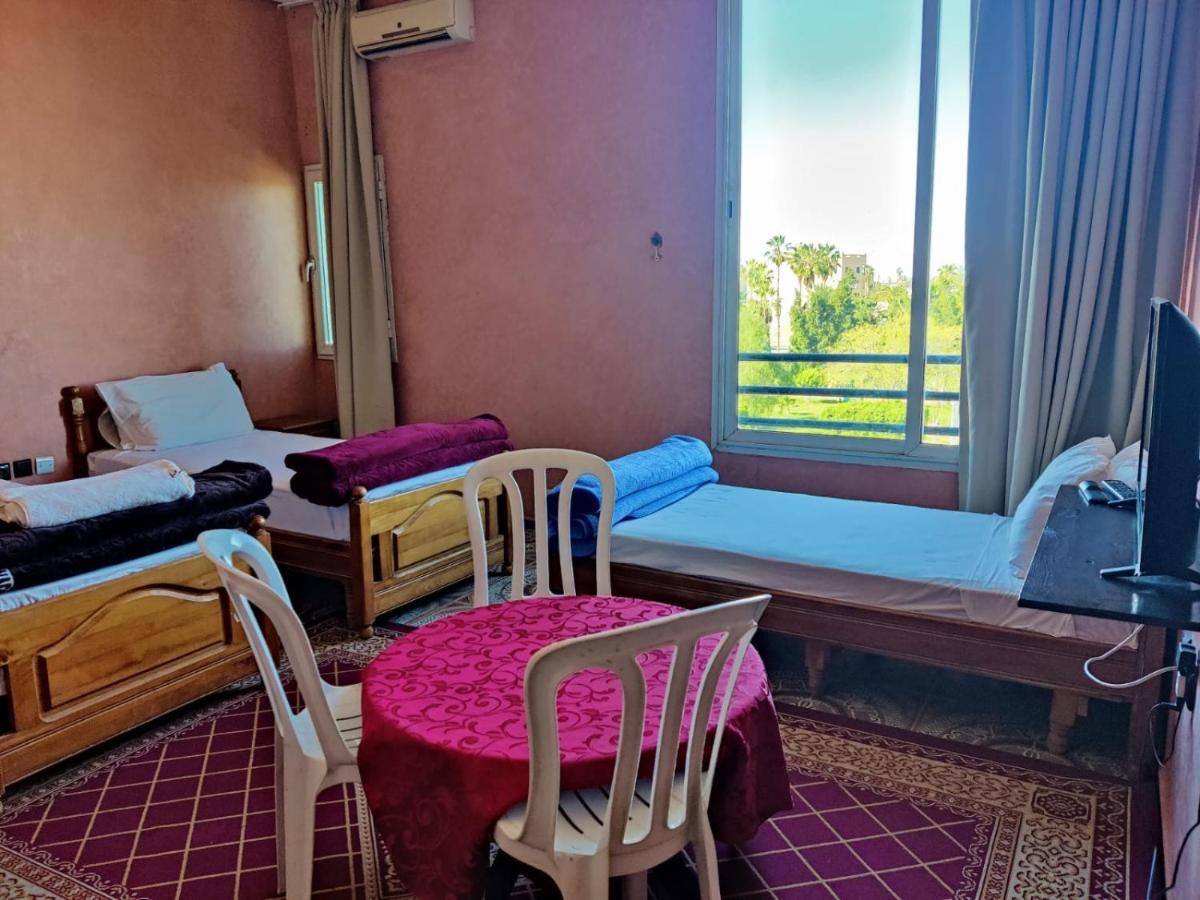 Hotel Cafe Restaurant Assaka Тизнит Экстерьер фото